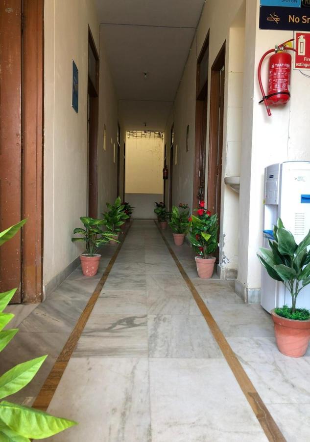 Hotel Ramada By Wyndham Jaipur North Esterno foto