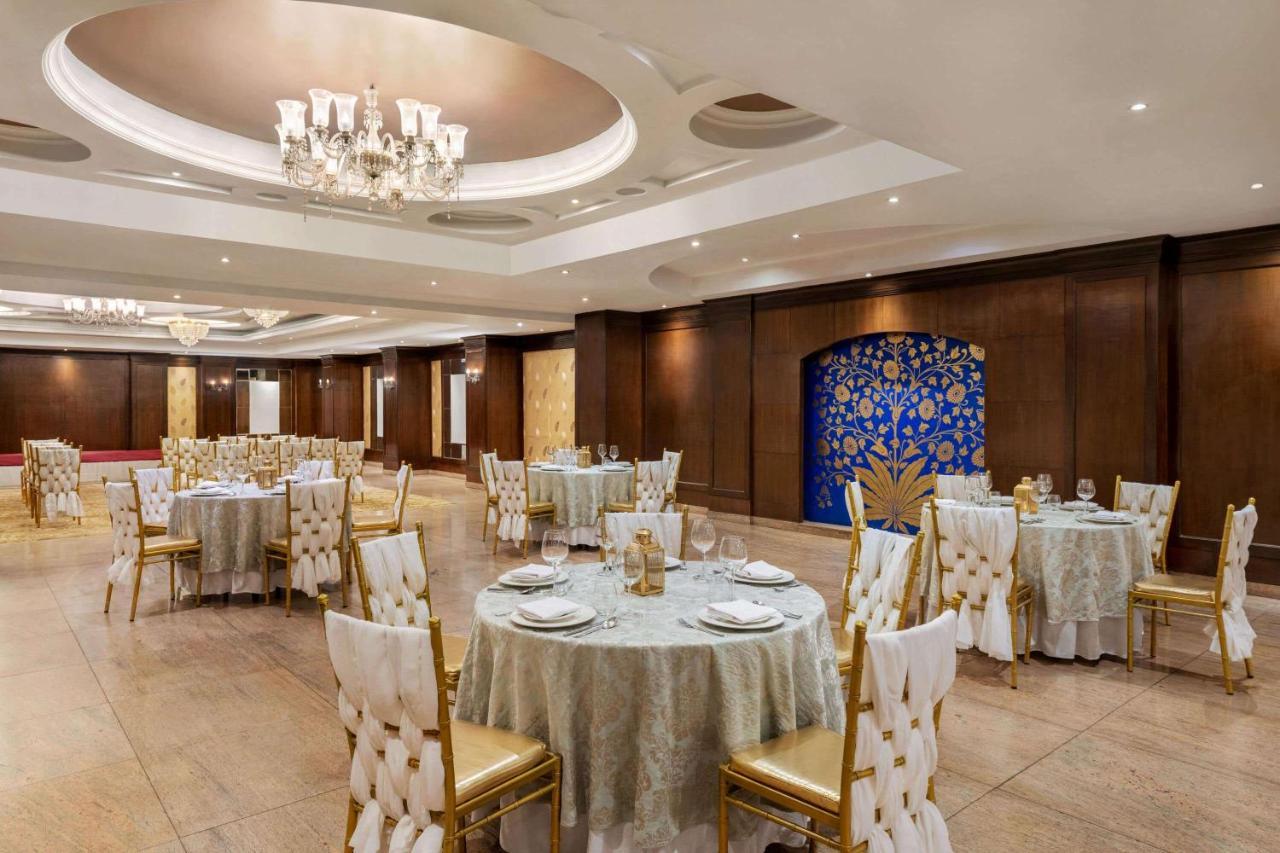 Hotel Ramada By Wyndham Jaipur North Esterno foto