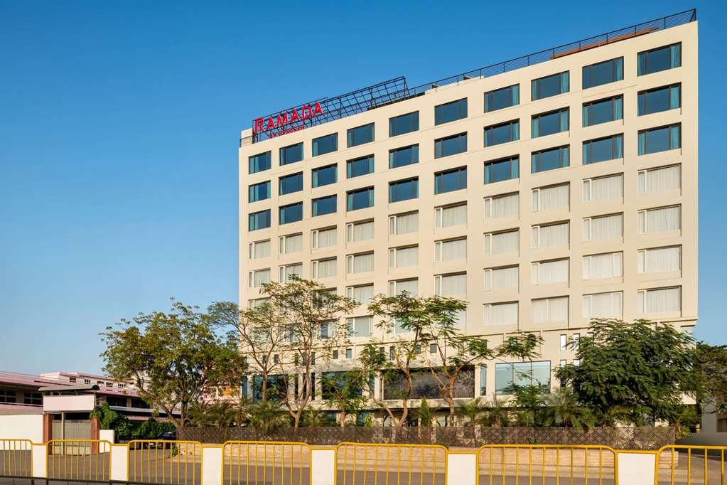 Hotel Ramada By Wyndham Jaipur North Esterno foto