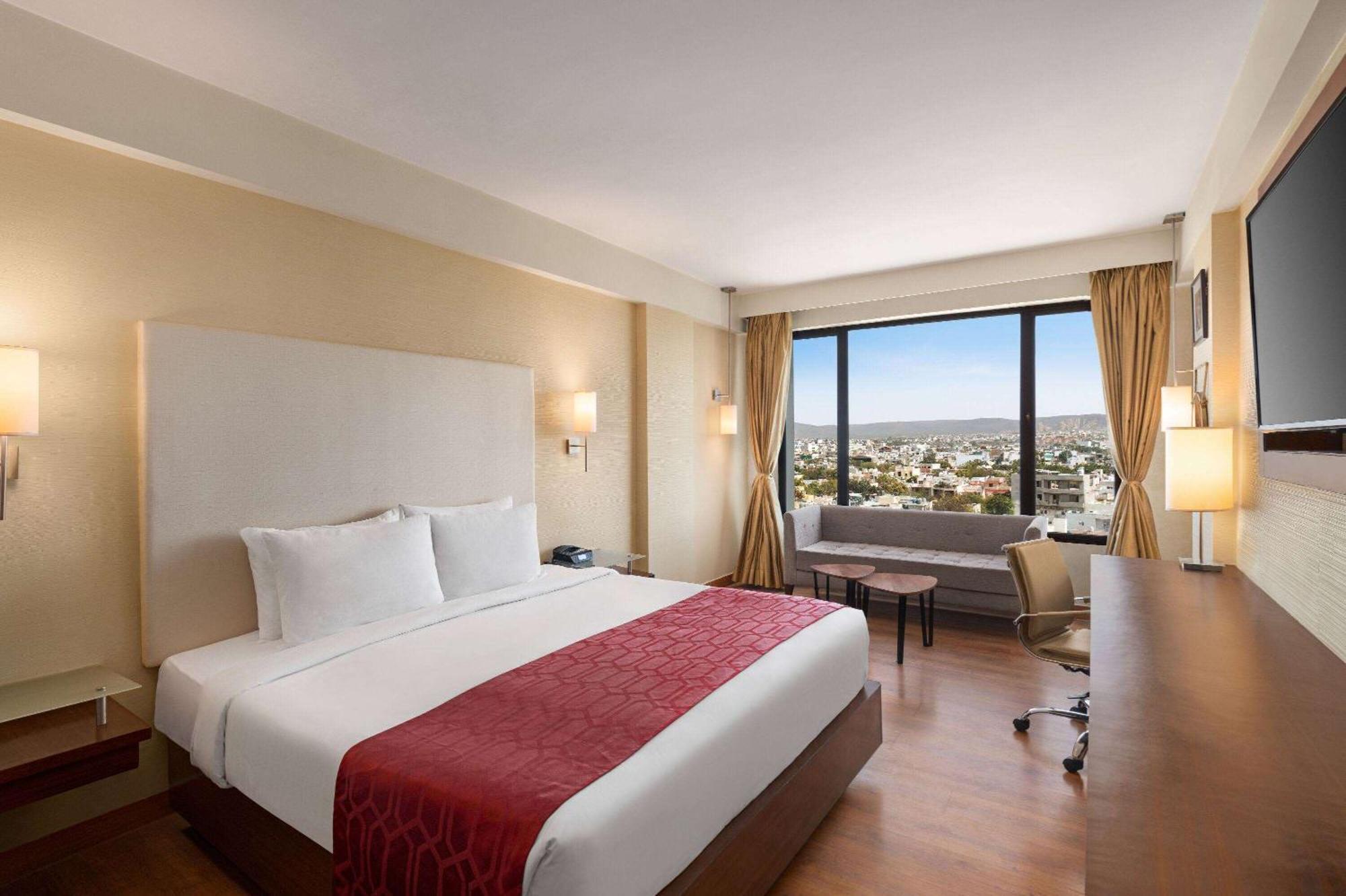 Hotel Ramada By Wyndham Jaipur North Esterno foto